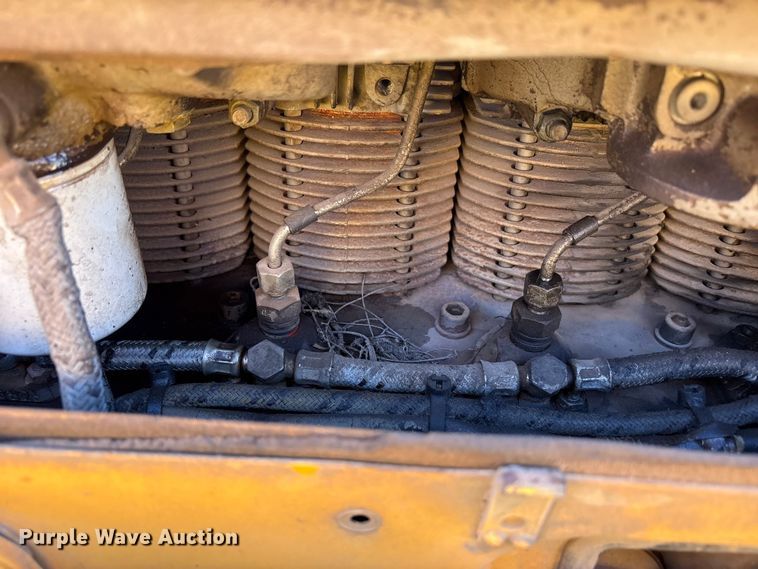 image for item FC2143 LeeBoy L8500T paver