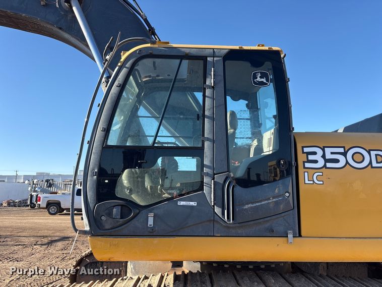 image for item FC2146 2007 John Deere 350D LC excavator