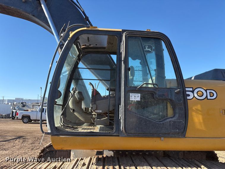 image for item FC2146 2007 John Deere 350D LC excavator