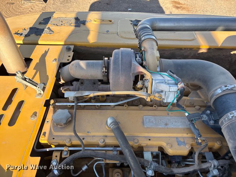 image for item FC2146 2007 John Deere 350D LC excavator