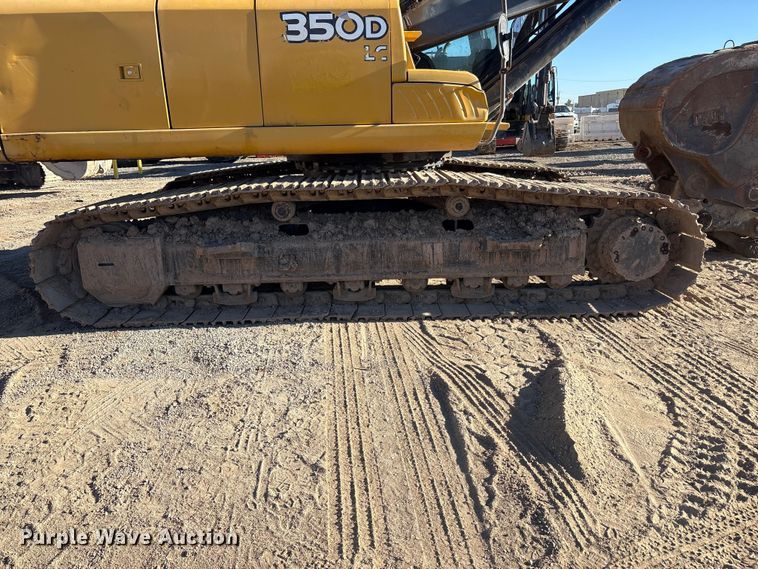 image for item FC2146 2007 John Deere 350D LC excavator