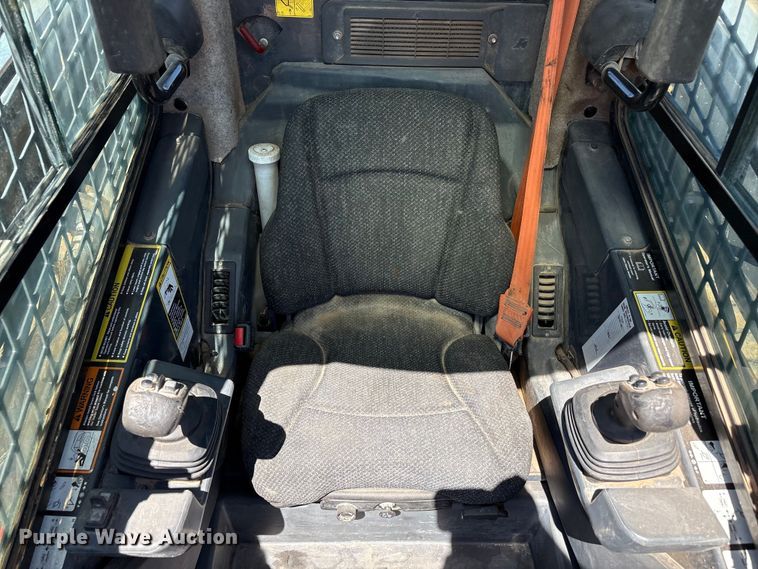 image for item FC2147 2019 John Deere 331G tracked skid steer loader