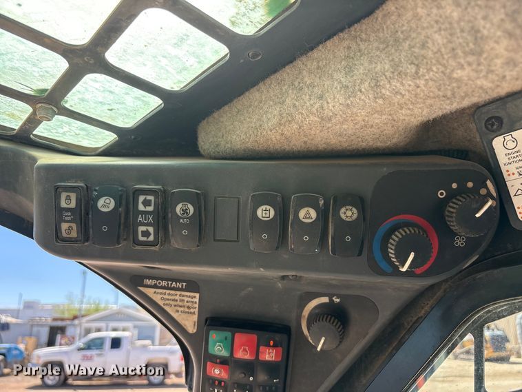 image for item FC2147 2019 John Deere 331G tracked skid steer loader