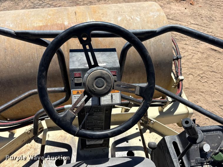 image for item FC2148 1995 Ingersoll-Rand SD-100D pro pac single drum vibratory roller