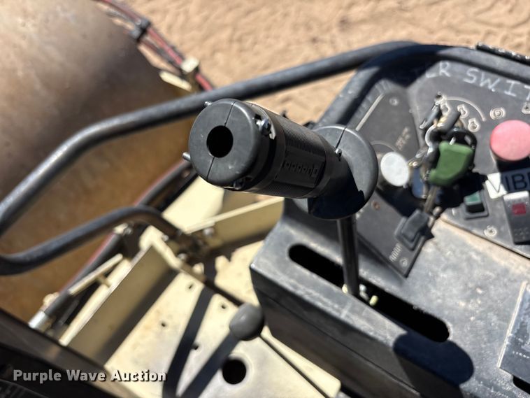 image for item FC2148 1995 Ingersoll-Rand SD-100D pro pac single drum vibratory roller