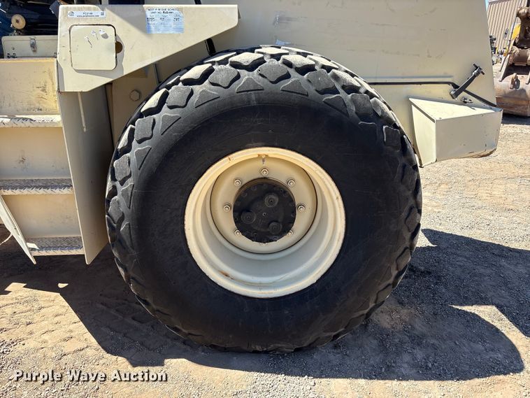 image for item FC2148 1995 Ingersoll-Rand SD-100D pro pac single drum vibratory roller