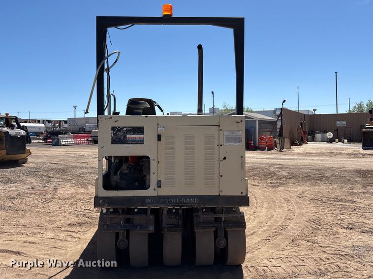 image for item FC2150 2000 Ingersoll-Rand PT-125R pneumatic roller