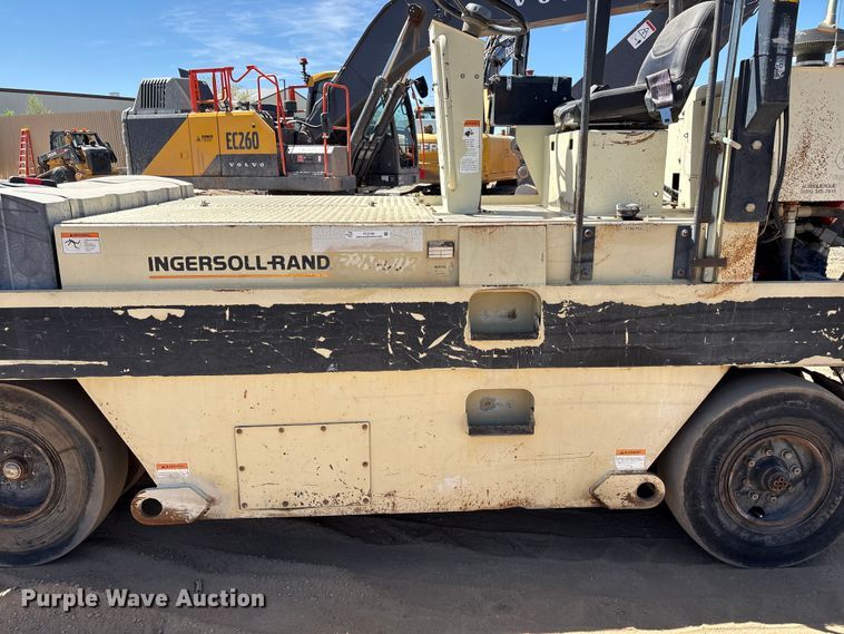 image for item FC2150 2000 Ingersoll-Rand PT-125R pneumatic roller