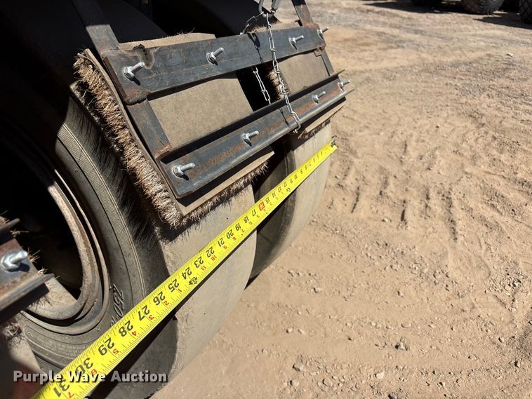 image for item FC2150 2000 Ingersoll-Rand PT-125R pneumatic roller