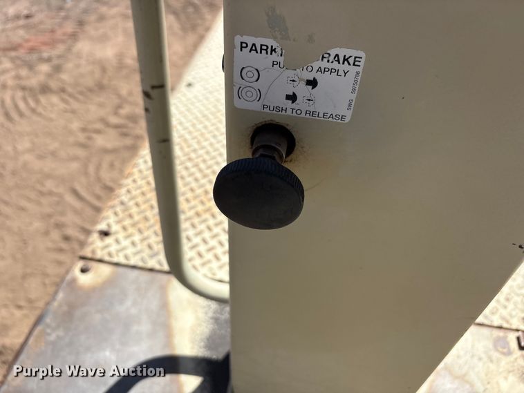 image for item FC2150 2000 Ingersoll-Rand PT-125R pneumatic roller