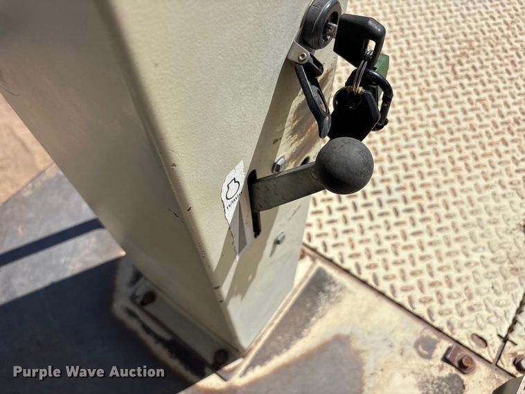 image for item FC2150 2000 Ingersoll-Rand PT-125R pneumatic roller