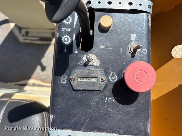 image for item FC2150 2000 Ingersoll-Rand PT-125R pneumatic roller