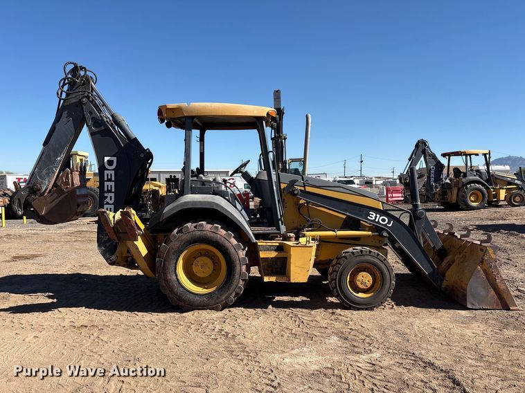 image for item FC2151 2011 John Deere 310J backhoe