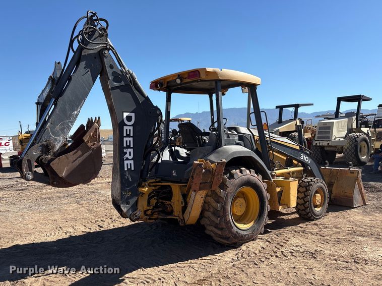 image for item FC2151 2011 John Deere 310J backhoe