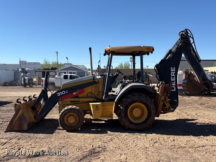 image for item FC2151 2011 John Deere 310J backhoe