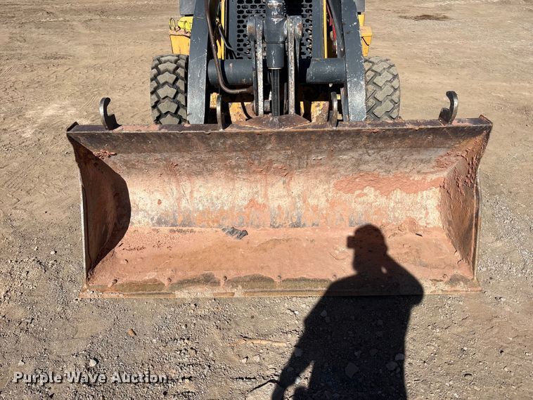 image for item FC2151 2011 John Deere 310J backhoe