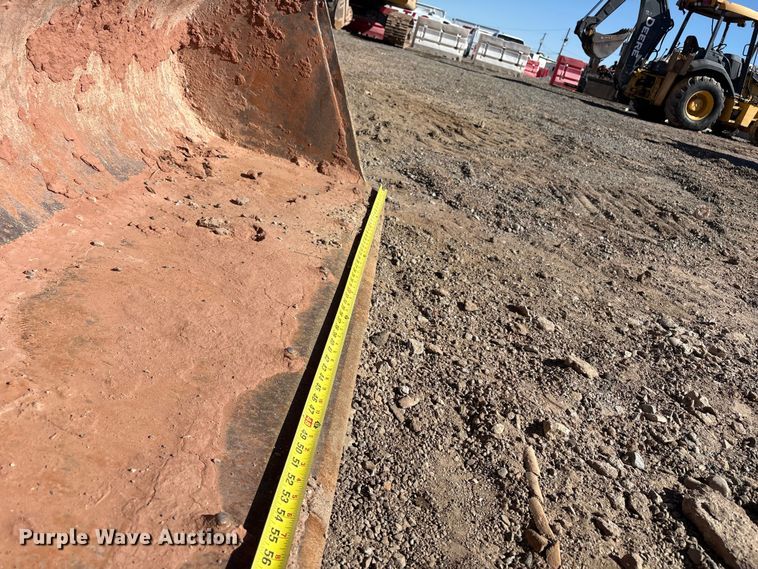 image for item FC2151 2011 John Deere 310J backhoe