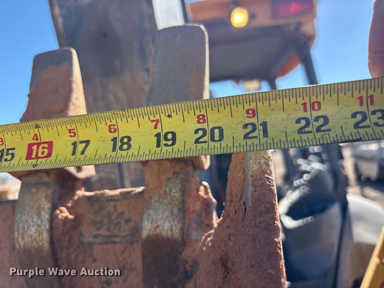 image for item FC2151 2011 John Deere 310J backhoe