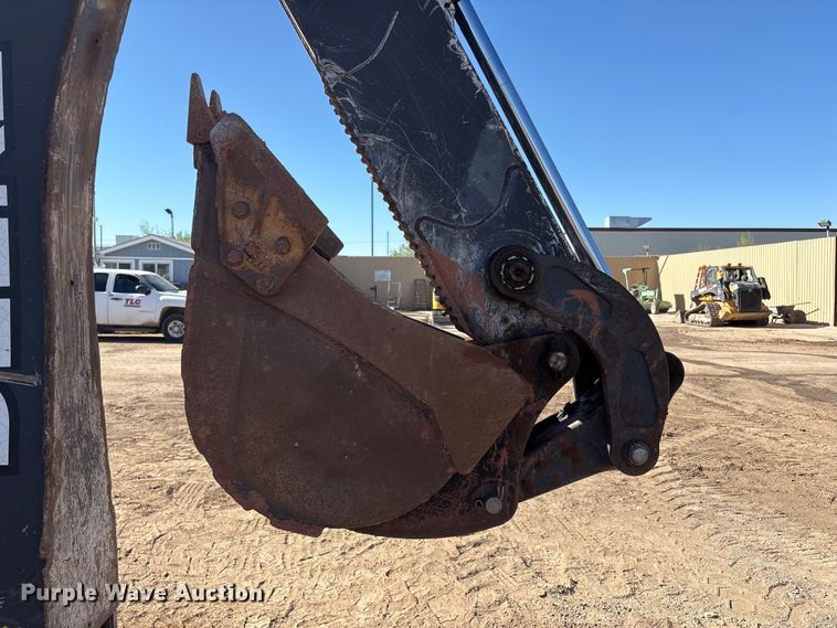 image for item FC2151 2011 John Deere 310J backhoe