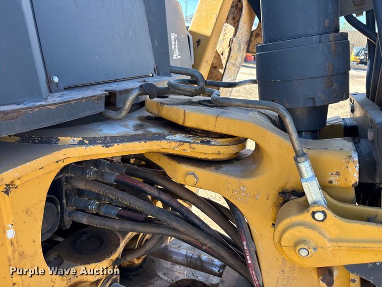 image for item FC2151 2011 John Deere 310J backhoe