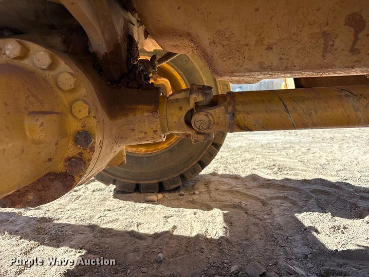 image for item FC2151 2011 John Deere 310J backhoe