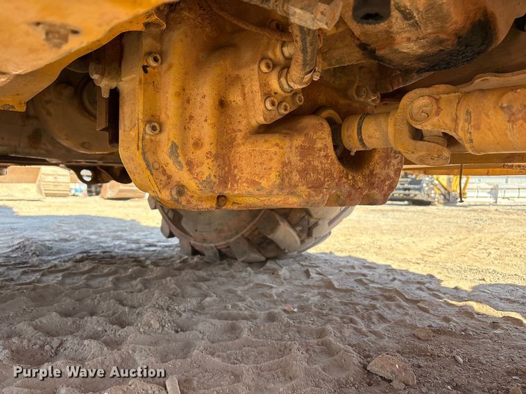 image for item FC2151 2011 John Deere 310J backhoe