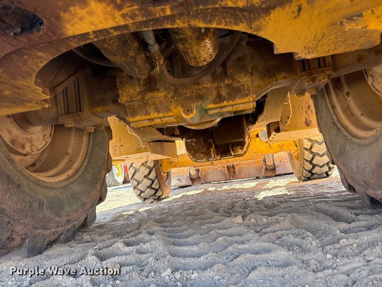 image for item FC2151 2011 John Deere 310J backhoe