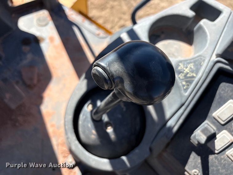 image for item FC2151 2011 John Deere 310J backhoe