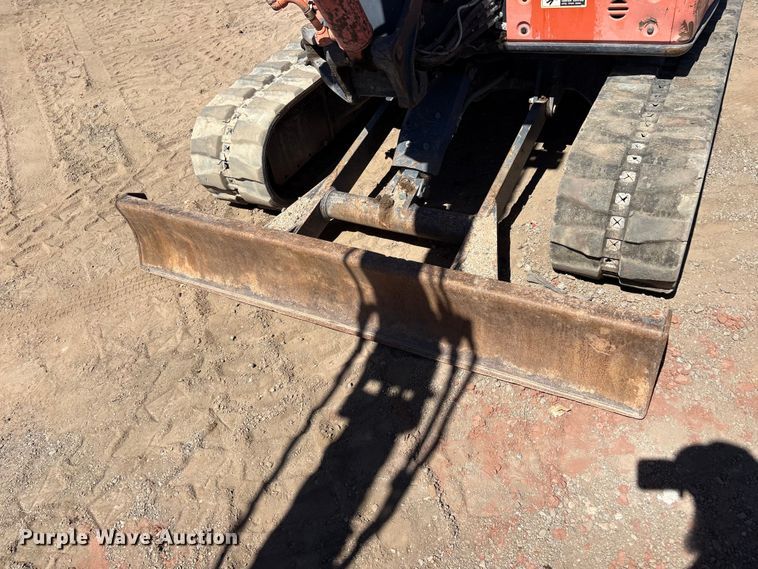 image for item FC2153 2009 Hitachi ZX50UNA-2 mini excavator