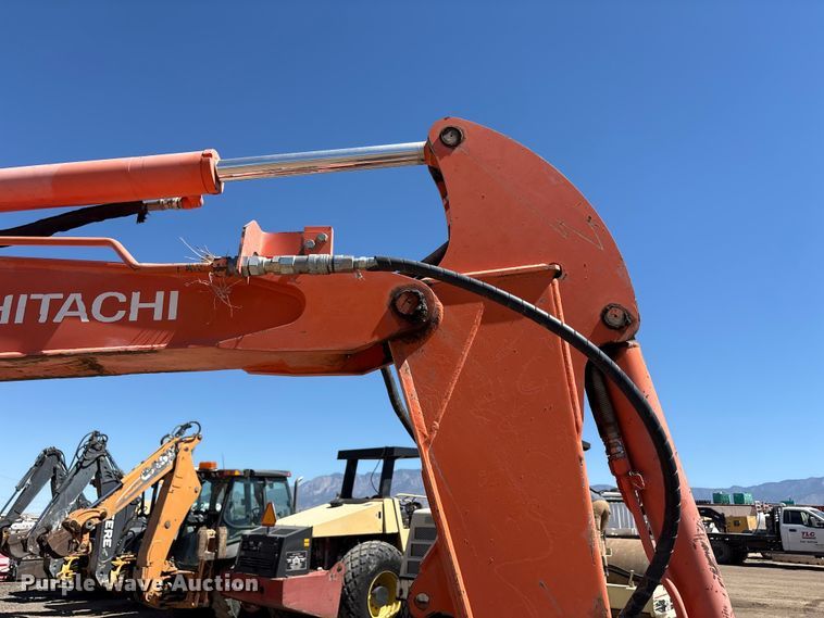 image for item FC2153 2009 Hitachi ZX50UNA-2 mini excavator