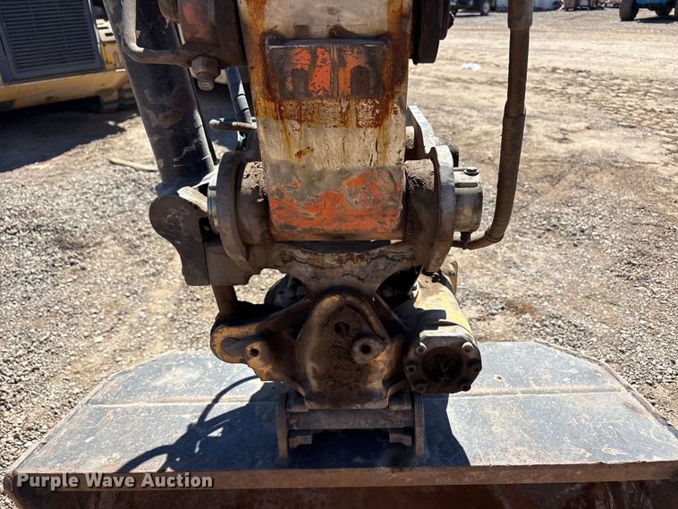 image for item FC2153 2009 Hitachi ZX50UNA-2 mini excavator