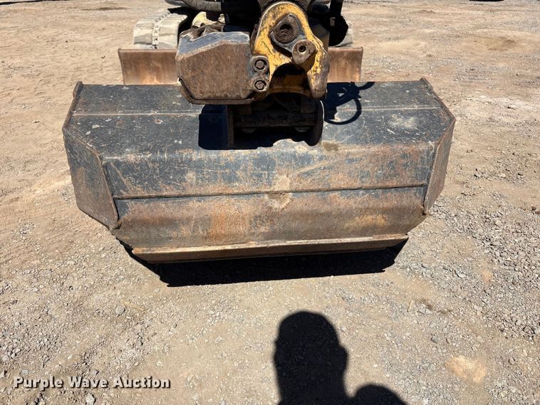 image for item FC2153 2009 Hitachi ZX50UNA-2 mini excavator