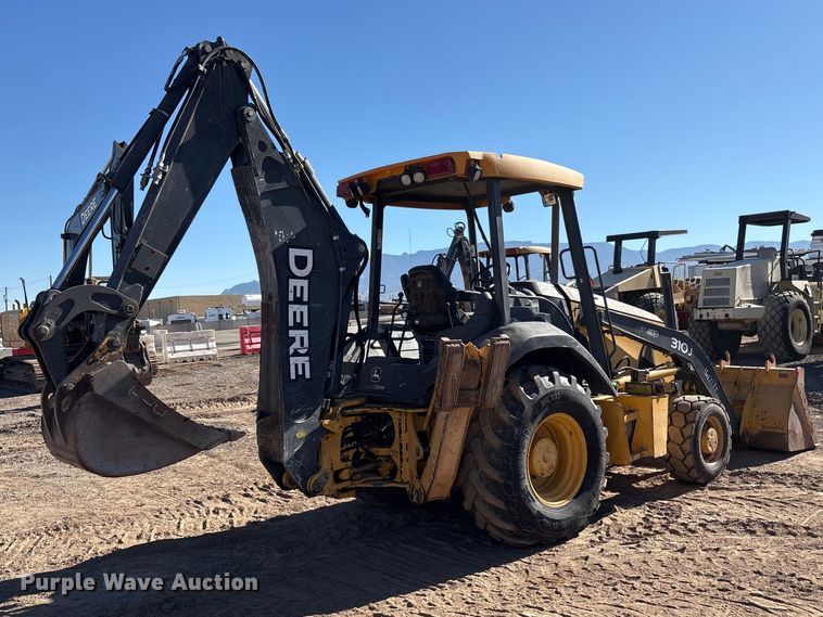 image for item FC2154 2009 John Deere 310J backhoe