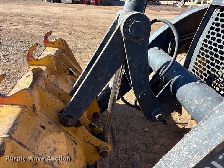 image for item FC2154 2009 John Deere 310J backhoe