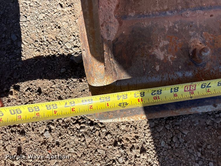 image for item FC2154 2009 John Deere 310J backhoe