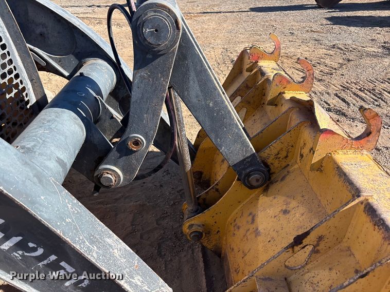 image for item FC2154 2009 John Deere 310J backhoe