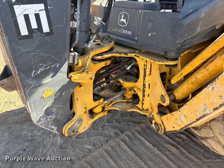 image for item FC2154 2009 John Deere 310J backhoe
