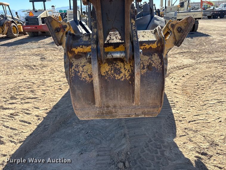 image for item FC2154 2009 John Deere 310J backhoe