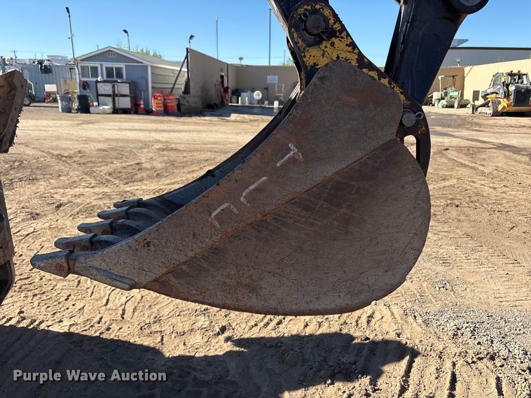 image for item FC2154 2009 John Deere 310J backhoe