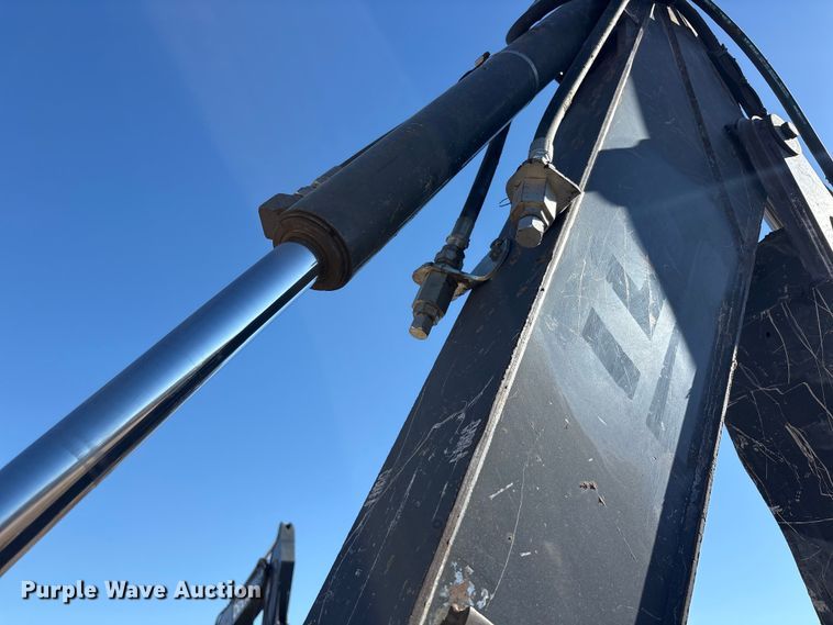 image for item FC2154 2009 John Deere 310J backhoe