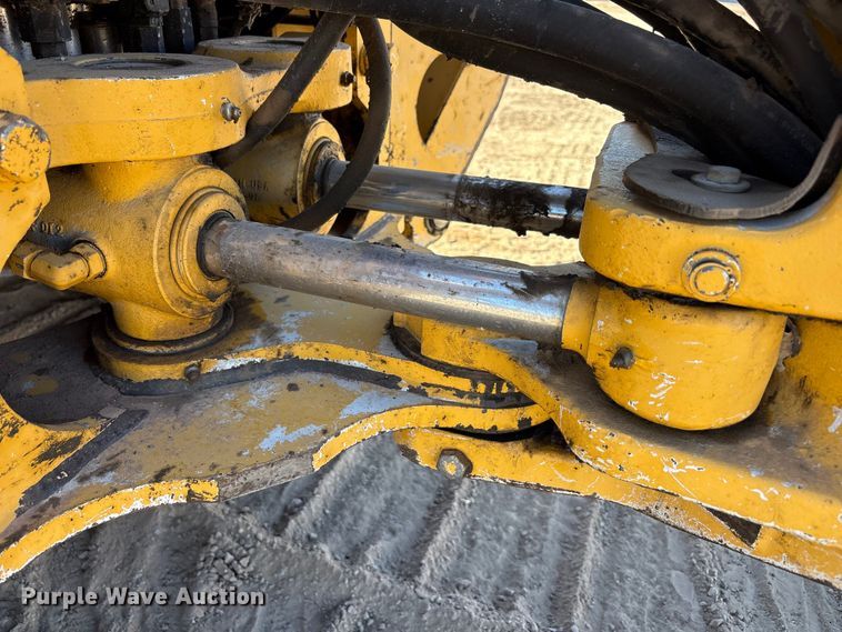 image for item FC2154 2009 John Deere 310J backhoe