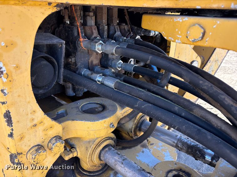 image for item FC2154 2009 John Deere 310J backhoe