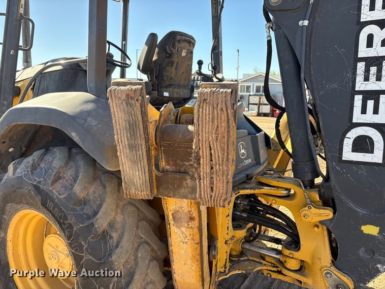 image for item FC2154 2009 John Deere 310J backhoe