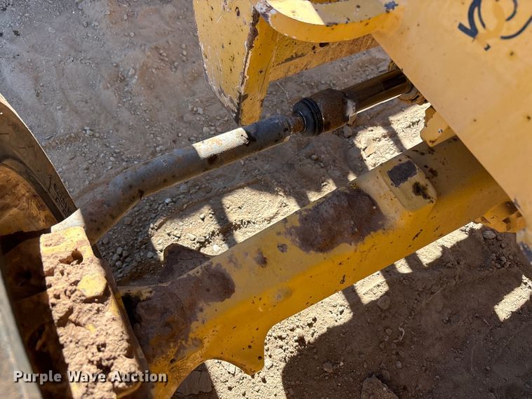 image for item FC2154 2009 John Deere 310J backhoe