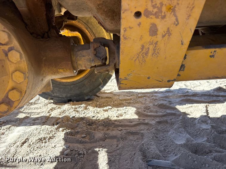 image for item FC2154 2009 John Deere 310J backhoe