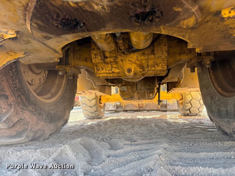 image for item FC2154 2009 John Deere 310J backhoe