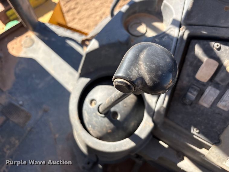 image for item FC2154 2009 John Deere 310J backhoe