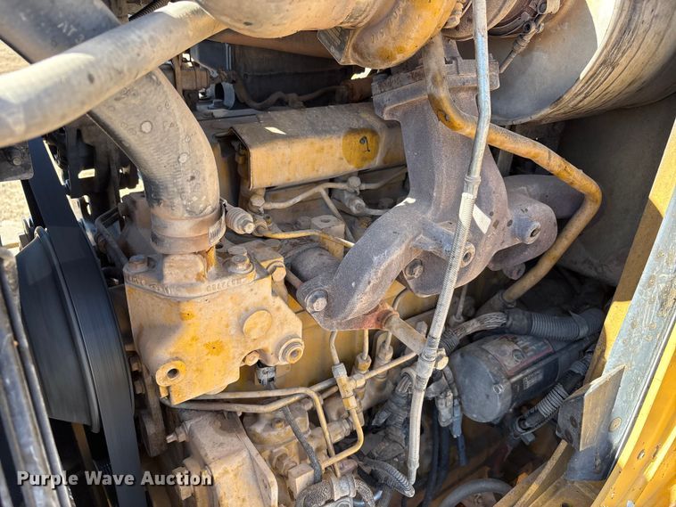 image for item FC2154 2009 John Deere 310J backhoe