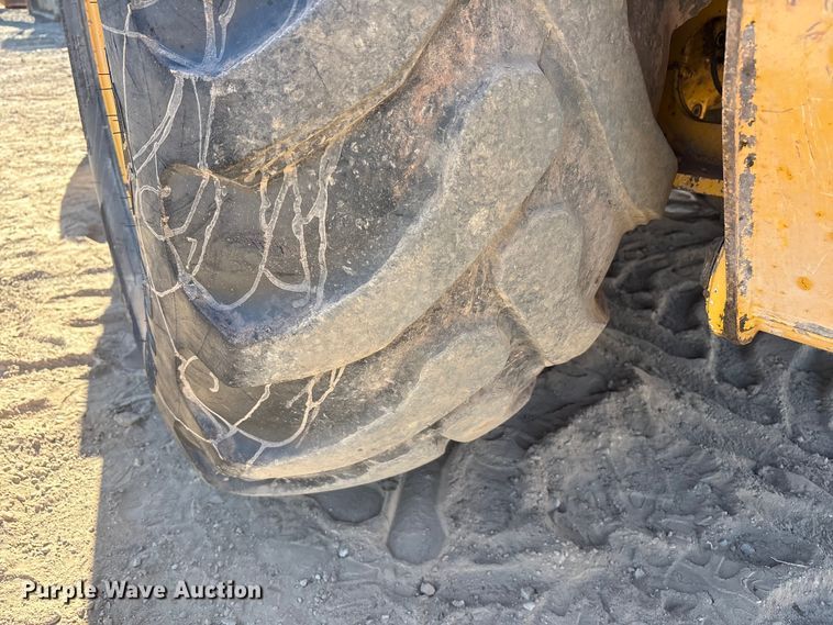 image for item FC2154 2009 John Deere 310J backhoe