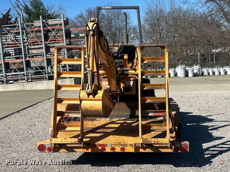 image for item FC5184 2003 Case 360 trencher